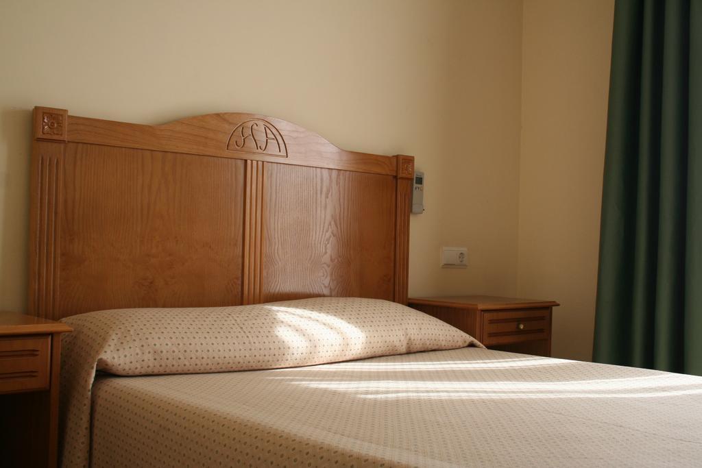 Hotel Austria 76 Puerto de Sagunto Exterior photo